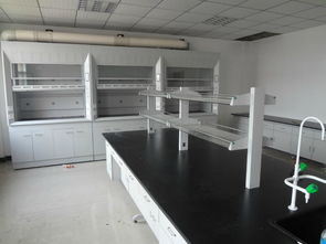 赤峰實驗室加裝金屬遮篷的配套設備方案分析